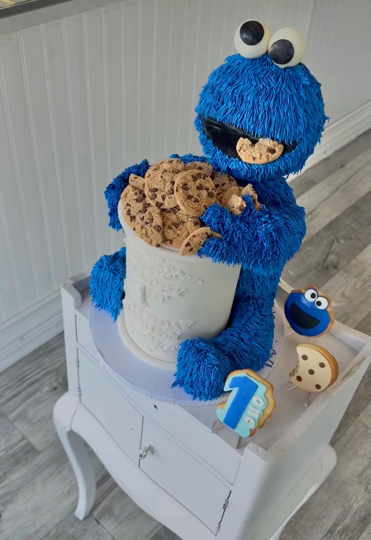 Cookie Monster themed birthday cake