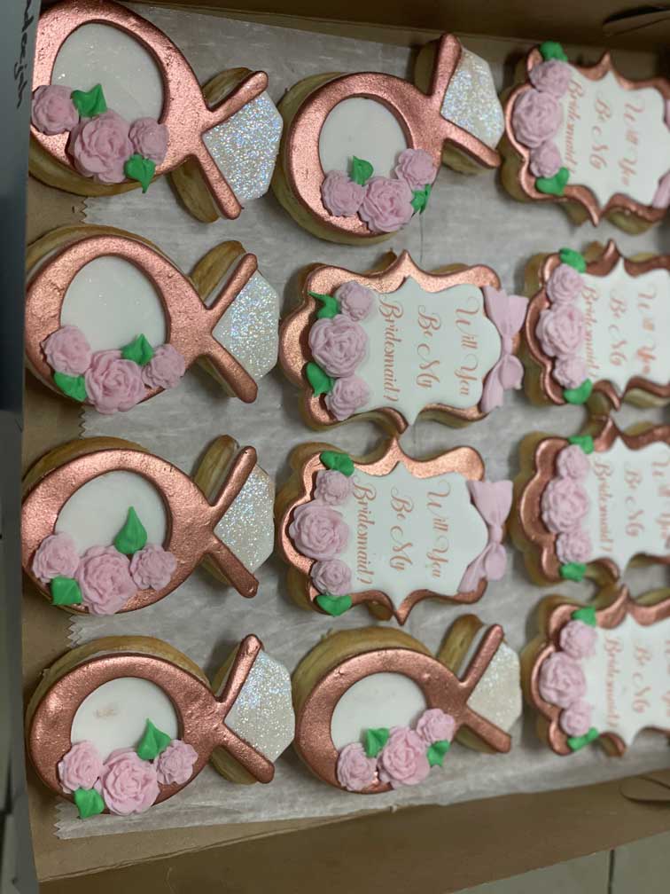 Custom treats and dessert favors
