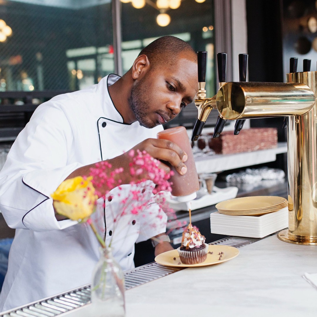 Live cupcake bar event